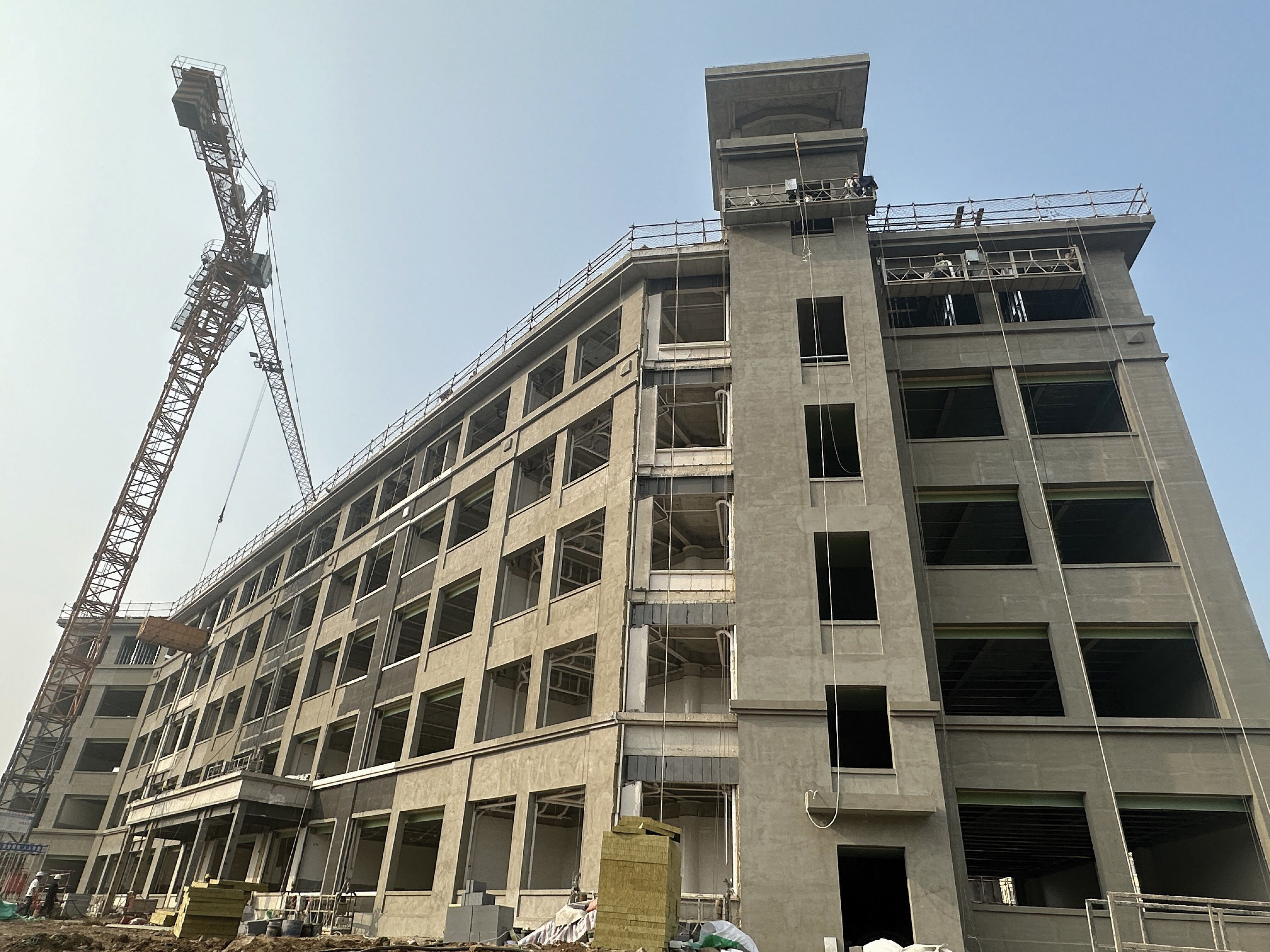 秋季施工劲正浓 提质加速再发力 集团公司紧抓秋季施工“黄金期”，快马加鞭抓进度(图3)